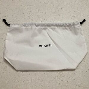 CHANEL White Storage Pouch